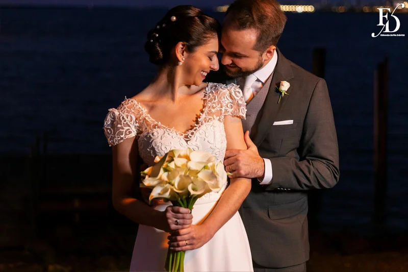 casamento a beira do rio guaiba em porto alegre no clube veleiros do sul com decoração botânica greenery sofisticada moderna e elegante por life eventos especiais assessoria e cerimonial de casamento em porto alegre casamentos de luxo