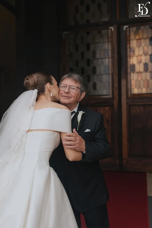 casamento igreja basílica nossa senhora das dores noiva encontrando o pai