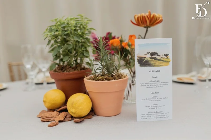 casamento no espaço paraíso em porto alegre alvorada viamão decoração com inspiração italiana limão siciliano temperos frescos e flores coloridas