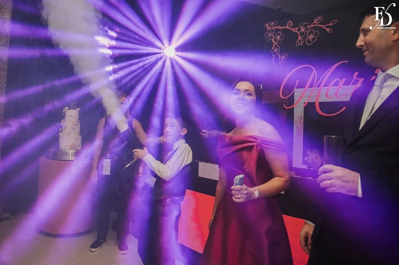 pista de dança bazuca de co2 festa de 15 anos na praça dos fundadores do grêmio náutico união GNU