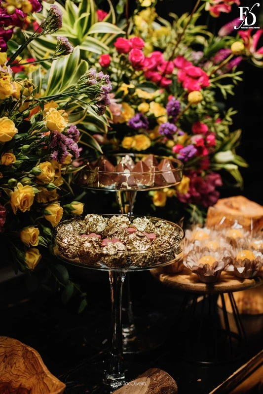 casamento diurno almoço no le bistrot gourmet em porto alegre e recepção na estância das oliveiras em viamão por life eventos especiais decoração colorida vibrante sofisticada mesa de doces