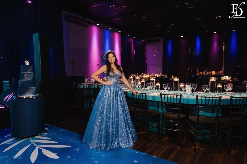 festa de 15 anos porto alegre na casa vetro com tema de aurora boreal