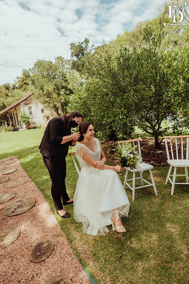 casamento mini-wedding diurno realizado na casa na chacara em portoa alegre com organização e cerimonial de fernanda dutra da life eventos especiais cerimonialista de casamento em porto alegre