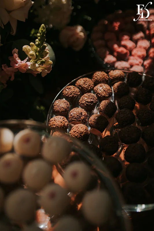 casamento destination wedding em portugal cascais quinta dos gafanhotos uma brasileira e um inglês casamento típico brasileiro na europa por fernanda dutra quero casar em portugal life eventos especiais