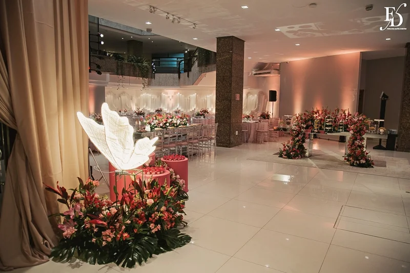 festa de 15 anos na praça dos fundadores do grêmio náutico união GNU