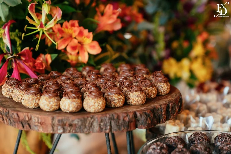 casamento realizado na alameda figueira em cachoeirinha com decoração vibrante boho elegante e sofisticada por life eventos especiais