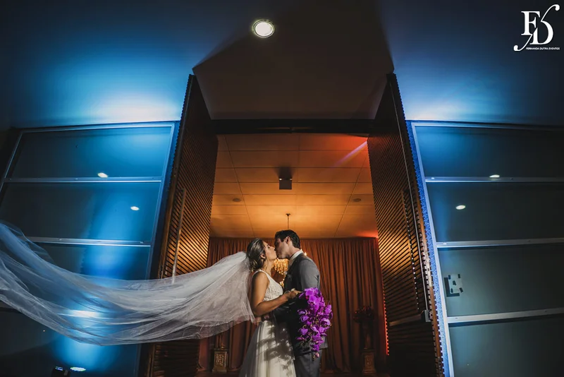 casamento com cerimônia no salão da casa vetro em porto alegre com decoração sofisticada luxuosa requintada com inspiração francesa por life eventos especiais cerimonialista em porto alegre especializada em casamento