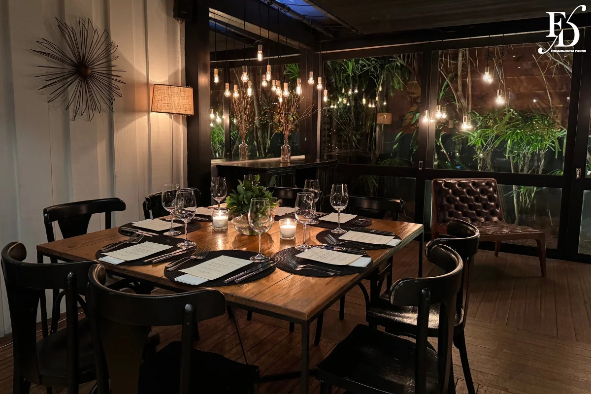 evento jantar com padrinhos um dia antes do casamento em porto alegre realizado no Le Bistrot pre-wedding com padrinhos em porto alegre pré-wedding antes do casamento