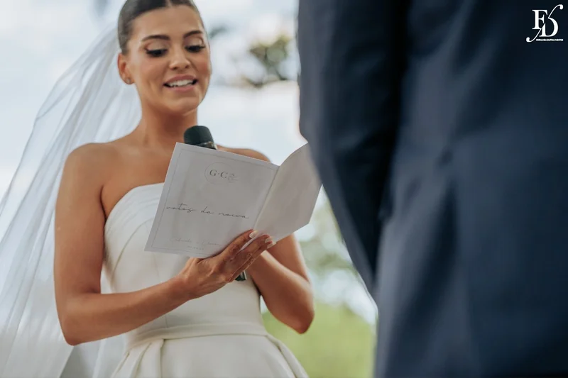 casamento no alto da capela em porto alegre com decoração elegante sofisticada delicada em verde e branco por life eventos especiais cerimônia ao ar livre