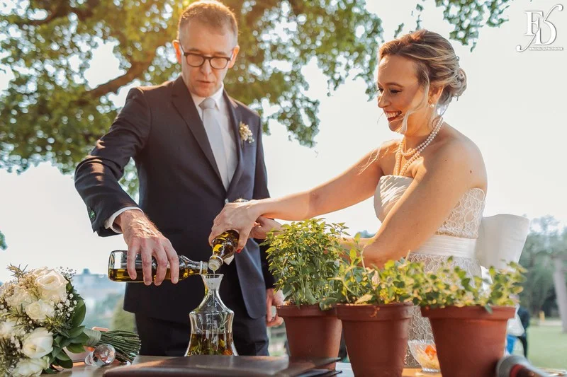 casamento no espaço paraíso em porto alegre alvorada viamão decoração com inspiração italiana limão siciliano temperos frescos e flores coloridas