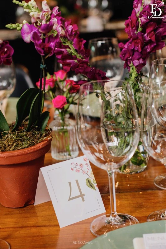 casamento diurno almoço no le bistrot gourmet em porto alegre e recepção na estância das oliveiras em viamão por life eventos especiais decoração colorida vibrante sofisticada