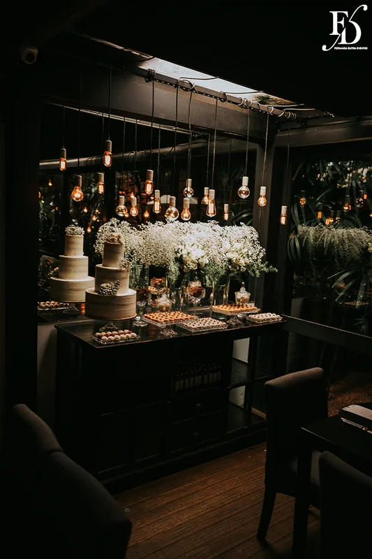 casamento realizado com almoço no le bistrot gourmet em porto alegre e após o almoço celebração de casamento no eat kitchen embarcadero com uma vista fantástica do rio guaíba um por-do-sol de cinema por life eventos especiais