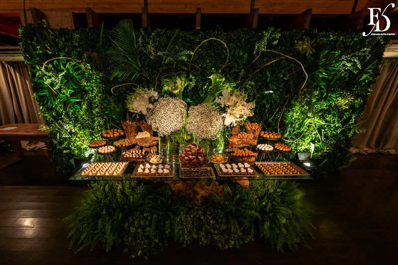 casamento a beira do rio guaiba em porto alegre no clube veleiros do sul com decoração botânica greenery sofisticada moderna e elegante por life eventos especiais assessoria e cerimonial de casamento em porto alegre casamentos de luxo