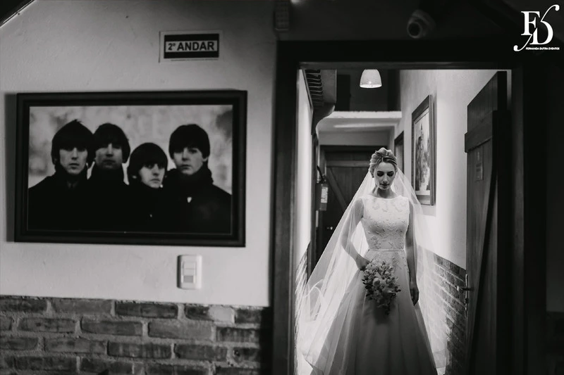 casamento diurno estilo europeu realizado no alto da capela em porto alegre no formato destination wedding com organizacao de life eventos especiais casamento de luxo em porto alegre com decoração luxuosa e clássica