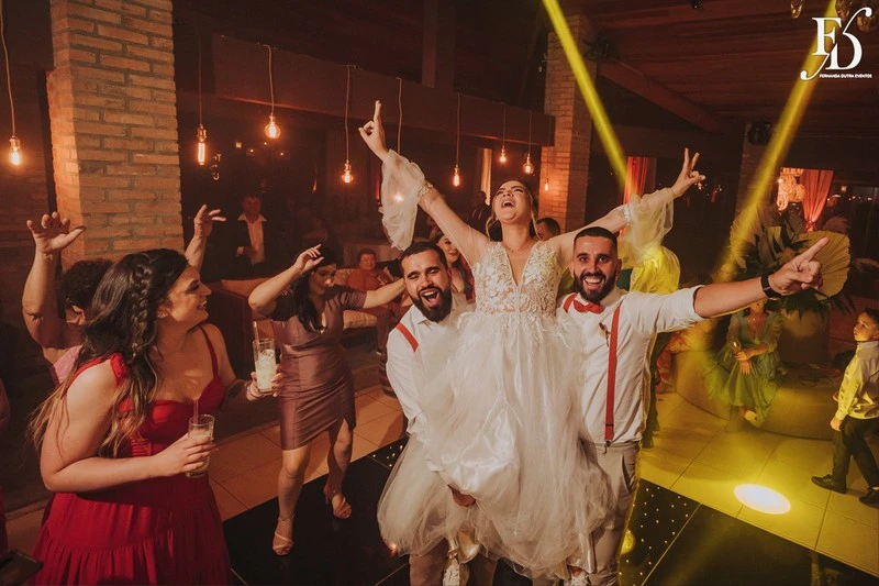casamento no espaço paraiso em porto alegre viamão alvorada com decoração moderna boho rustico-chic em tons terrosos por life eventos especiais
