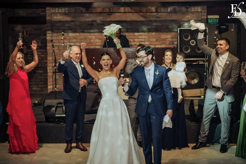 casamento no alto da capela em porto alegre com decoração elegante sofisticada delicada em verde e branco por life eventos especiais 