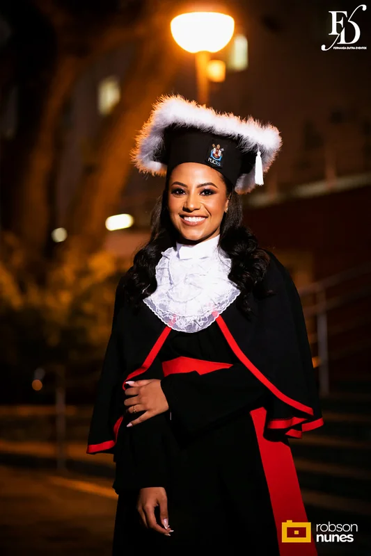 festa de formatura em direito no party room em porto alegre com decoração moderna elegante e sofisticada em preto e marsala com organização projeto e cerimonial de life eventos especiais cerimonialistas em porto alegre