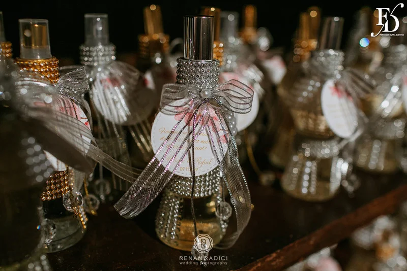 casamento diurno realizado em porto alegre rs no alto da capela por life eventos especiais cerimonialista wedding planner especializada em casamentos de alto padrão em porto alegre decoração boho chic botânica em tons de nude rosa e verde por life eventos especiais