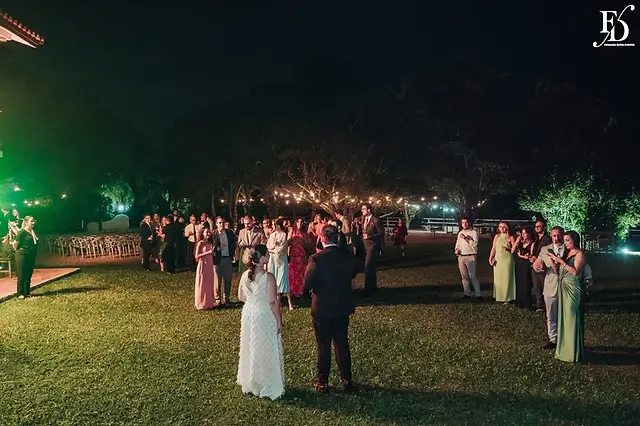 casamento organizado por life eventos especiais na estância das oliveiras em viamão com decoração campeira rústica e minimalista para um casal autêntico e cheio de personalidade