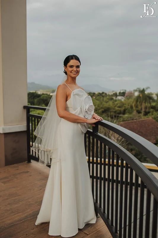 casamento mini-wedding no eat kitchen em novo hamburgo com decoração verde e branco estilo greenery noiva pronta