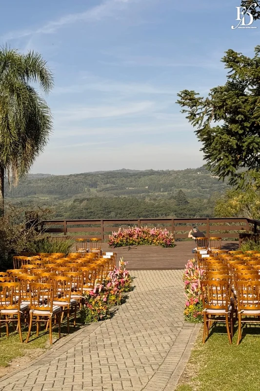 deck à beria do vale na serra gaúcha para casamento