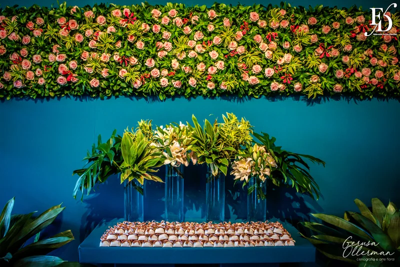 casamento com cerimônia na igreja santa teresinha do menino jesus e festa e recepção na casa vetro em Porto Alegre com organização e cerimonial de fernanda dutra da life eventos especiais cerimonialista em porto alegre