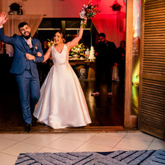 casamento com cerimônia ao ar livre em Porto Alegre realizado na Casa da Figueira, com decoração em tons de azul royal, estilo boho-chic, com toques botânicos, por Life Eventos Especiais - Fernanda Dutra e Ittalo Reis cerimonialistas em Porto Alegre
