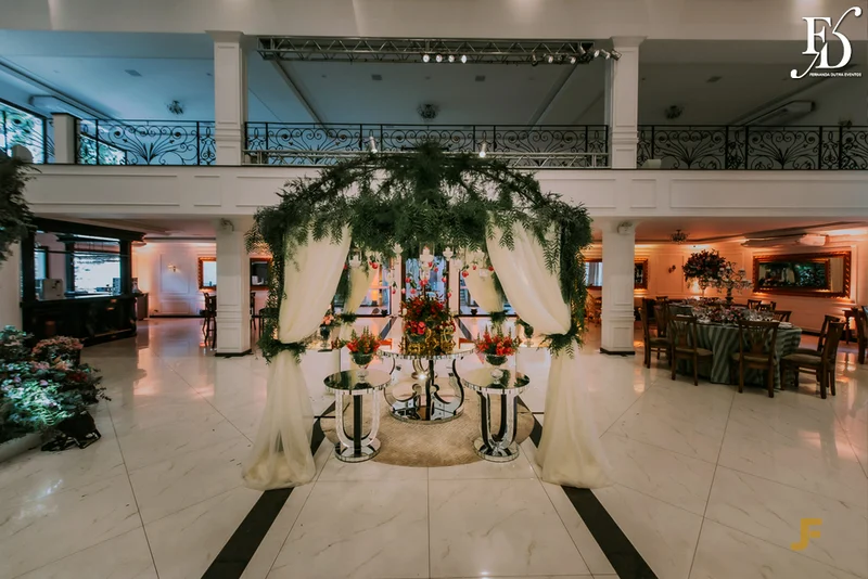 casamento para 80 pessoas mini-weeding destination wedding em gramado com organização e cerimonial de fernanda dutra da life eventos especiais com cerimonia na Igreja São Pedro de Gramado Serra Gaúcha e recepção no Hotel Ritta Hoppner