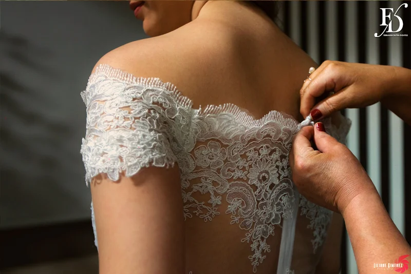 casamento destination wedding com cerimônia e festa na casa vetro em porto alegre com a cerimônia re