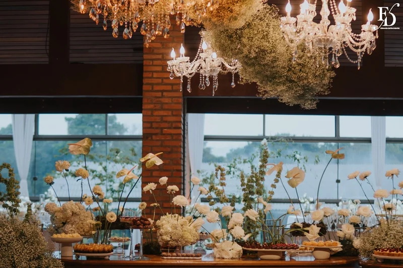 recepção no espaço paraíso em porto alegre viamão alvorada mesa de doces classica europea stylling