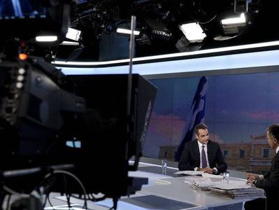 Μήνυμα Μητσοτάκη με ΑΣΟΕE και «Επαναστατική Αυτοάμυνα» στο συντηρητικό ακροατήριο