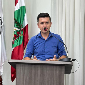 Vereadores de São João do Itaperiú propõem criação de emendas parlamentares impositivas