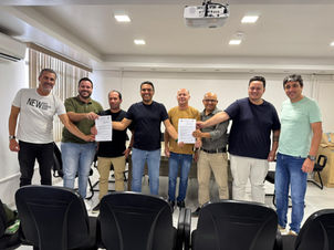 Após aprovação no legislativo, Prefeito sanciona Revisão Geral Anual e cria lei para auxílio-alimentação aos servidores públicos