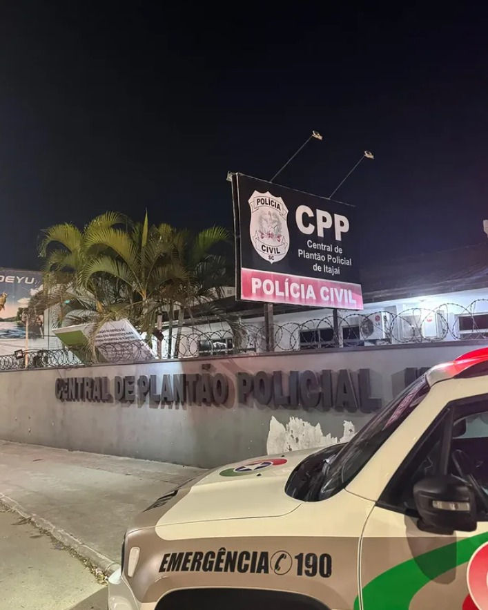 Polícia Militar realiza prisão por tráfico de drogas em Barra Velha