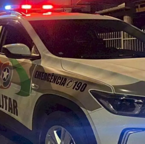 Homem é preso após incêndio criminoso em veículos em Barra Velha