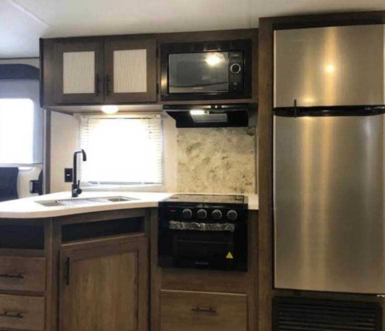 A&R Rental LLC Northern Michigan Camper & Pontoon Rental Mini