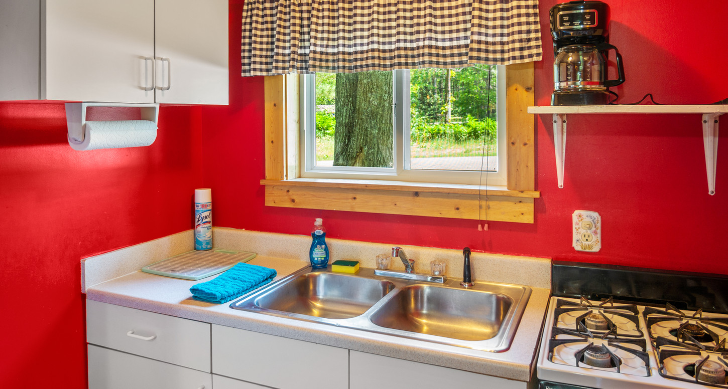 Lake Park Cabins Otsego Lake Cabin Rental Gaylord, MI Cabin 2