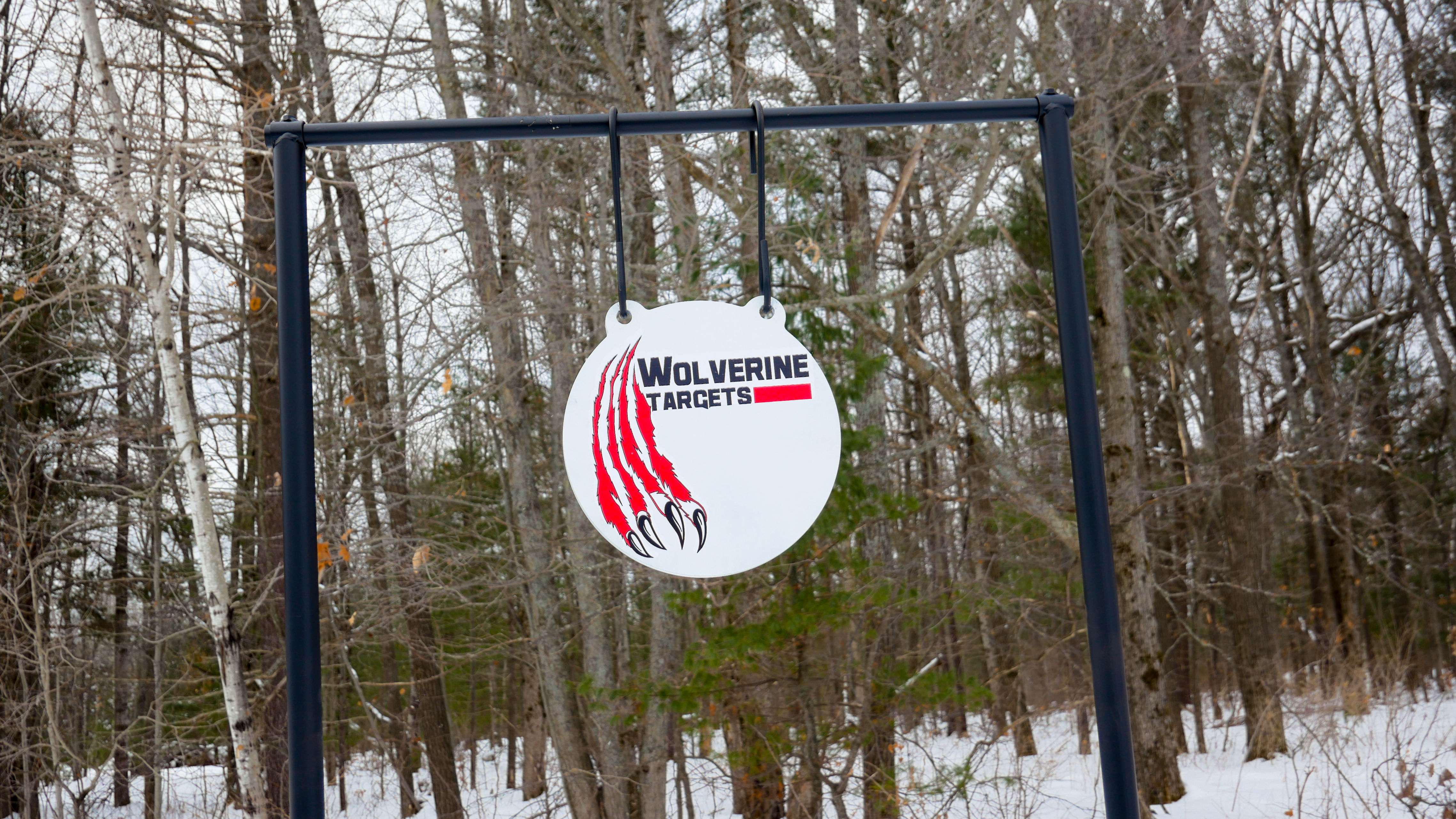 Wolverine Target (1/2 inch thick) - With Hanging Chains & Hardware