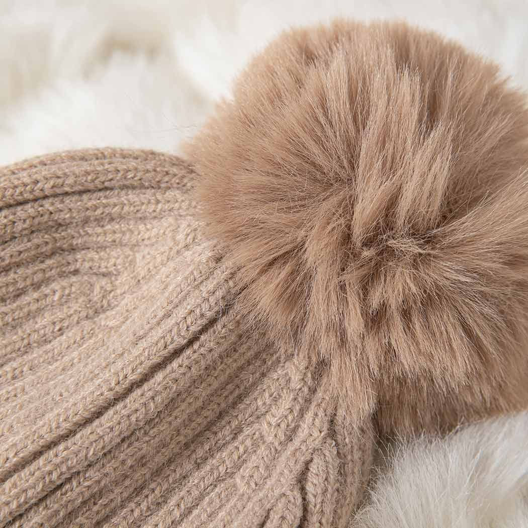 AUSTRALIAN SHEPHERD® UGG Baby Bootie Pom Pom Beanie Gift Pack ASZ 016