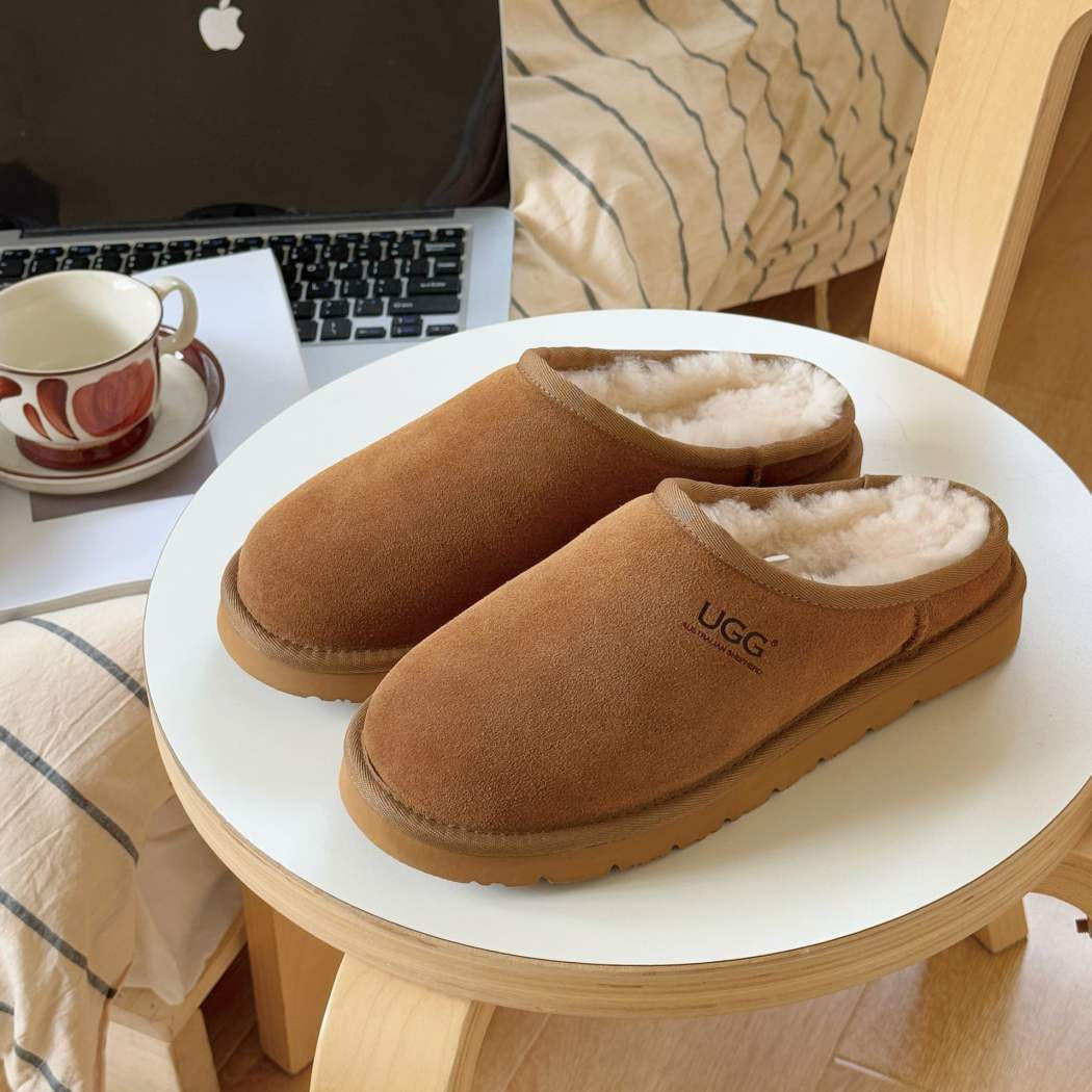 AUSTRALIAN SHEPHERD® Nano Classic Sheepskin Slippers AS2105