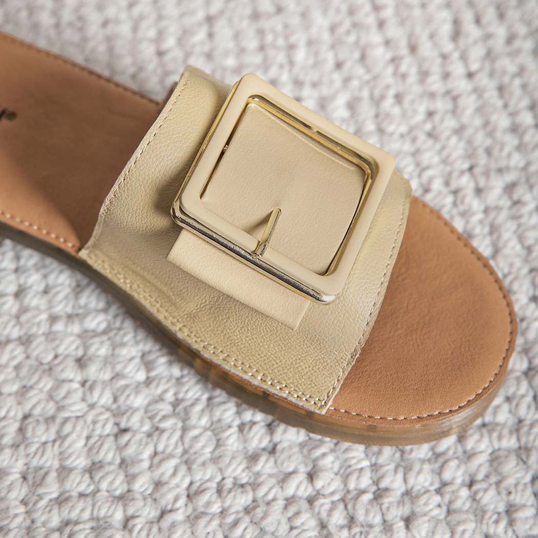 EVERAU® Women Leather Buckle Adjustable Ultra Soft Flat Slides Bera EA 7034