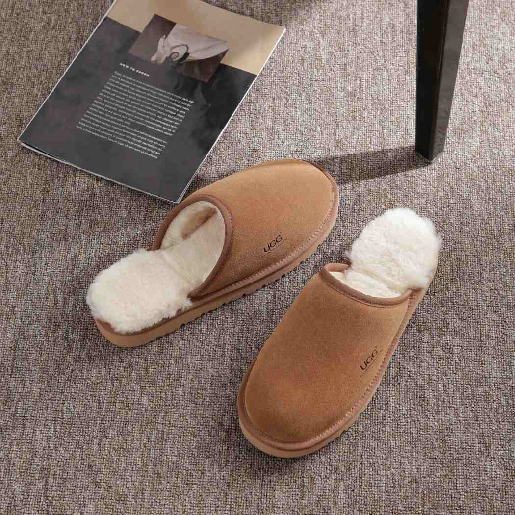 AUSTRALIAN SHEPHERD® Cruz Men’s Sheepskin Wool UGG Slippers AS 2036