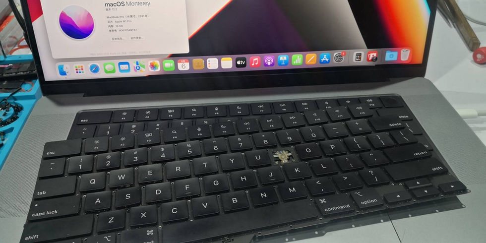 รับซ่อม Macbook ชุมพร ลูกค้านำเครื่อง MacbookPro A2485 ProM1  ปี2021 มาเปลี่ยนคีย์บอร์ด
