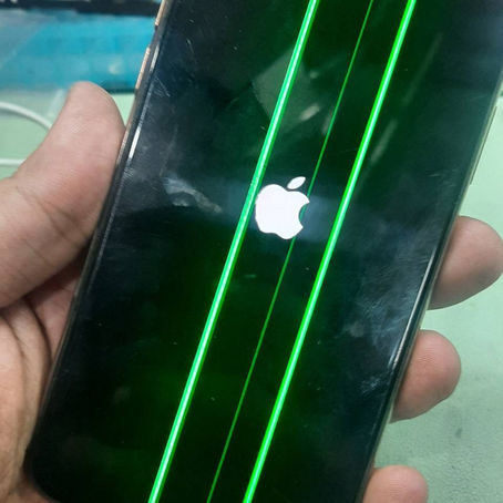 รับซ่อม iPone กรุงเทพ ลูกค้านำเครื่อง iPhone 11 Pro มาเปลี่ยนจอ