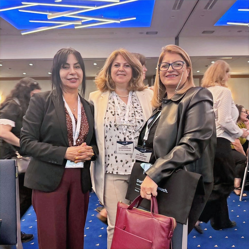 ravan poya1_edited.jpg