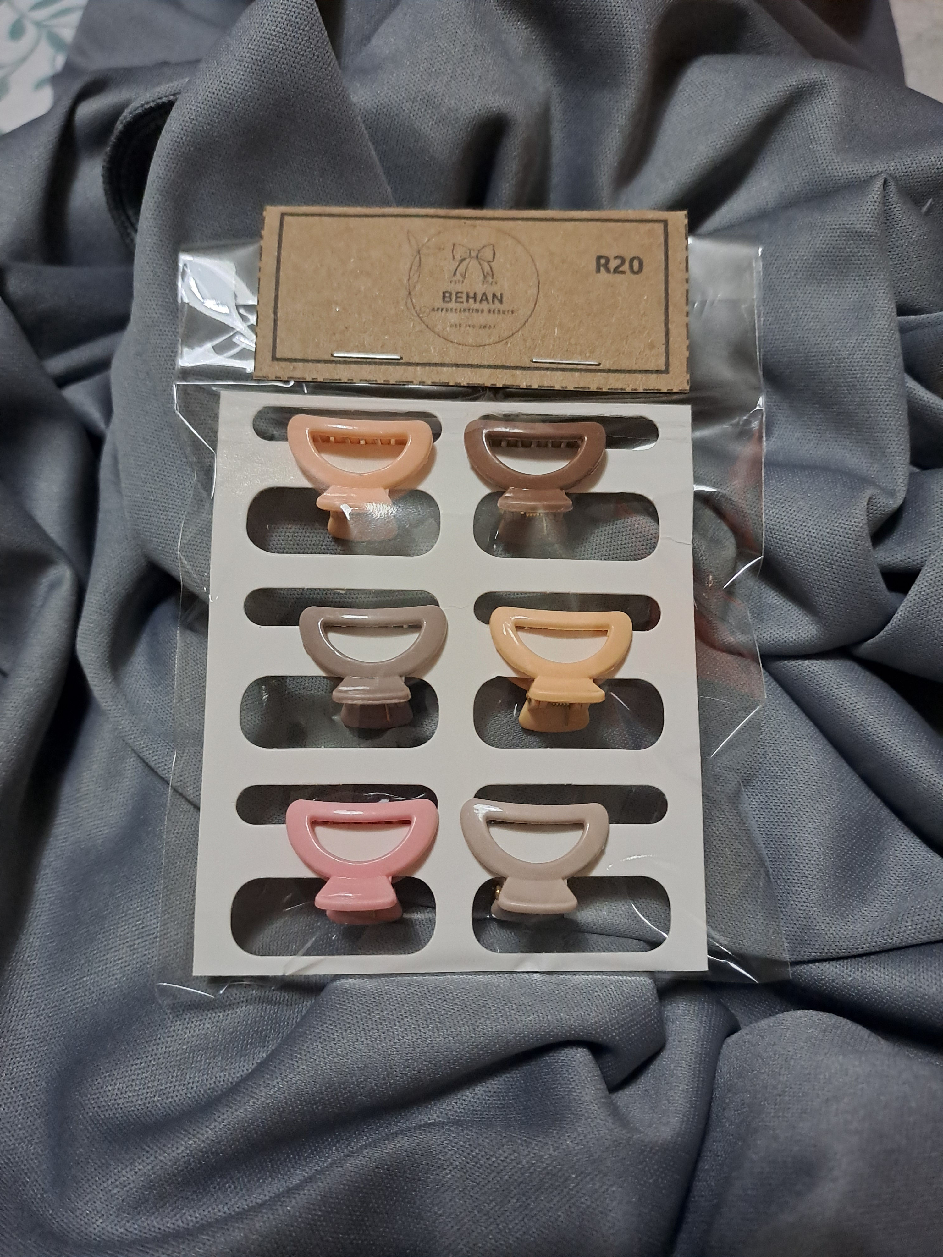 Claw Clips - Small - Set of 6 - Half Moon