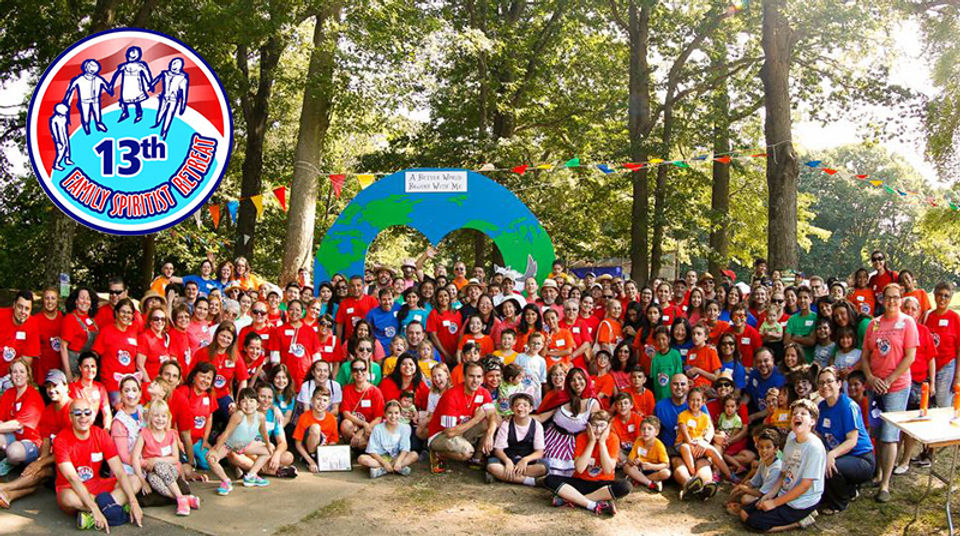 Family Spiritist Retreat gropu photo