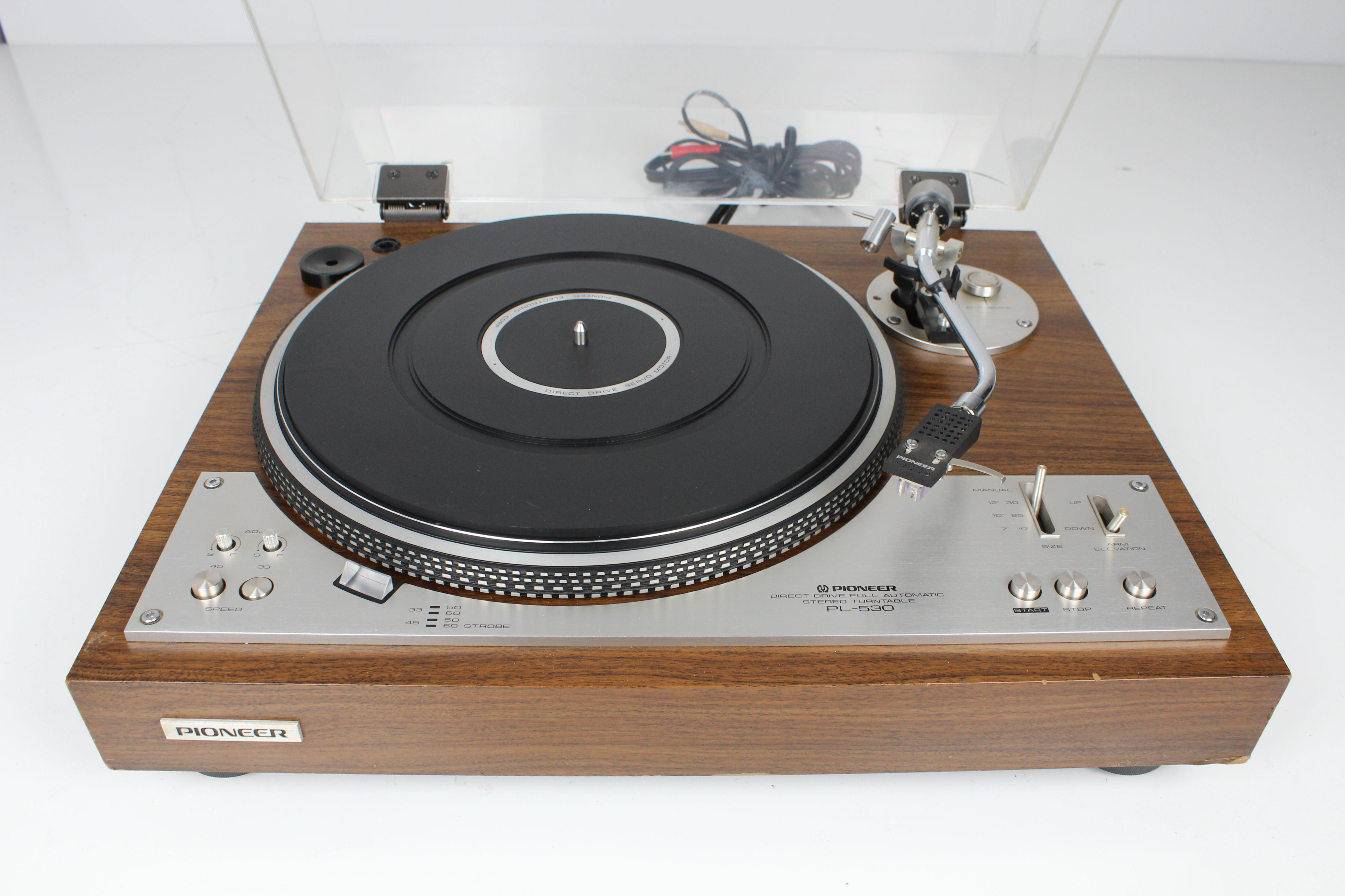 2-Speed Fully-Automatic Direct-Drive Turntable. Available at Electric City Repair Denver Colorado