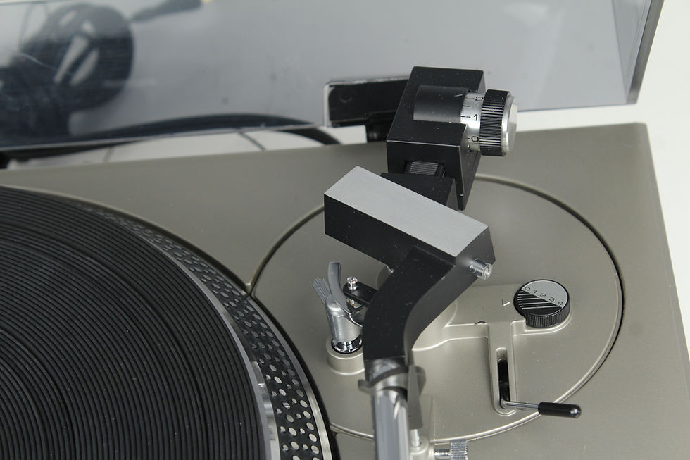 Thumbnail: Technics SL-1200 MK1 with Dustcover and Shure V15 Type IV. Low Serial Number
