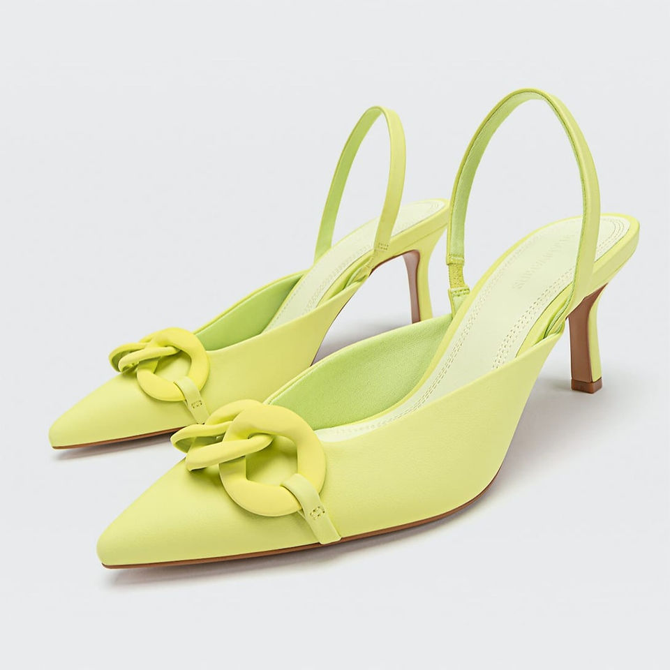 Sapatos com corrente, 29,99€